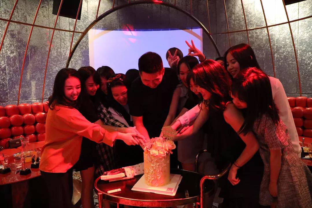 中庭網(wǎng)絡(luò)部三周年丨夢之隊，此情待續(xù)