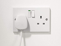裝修百科：室內(nèi)電源插座距離地面多高比較合適呢？